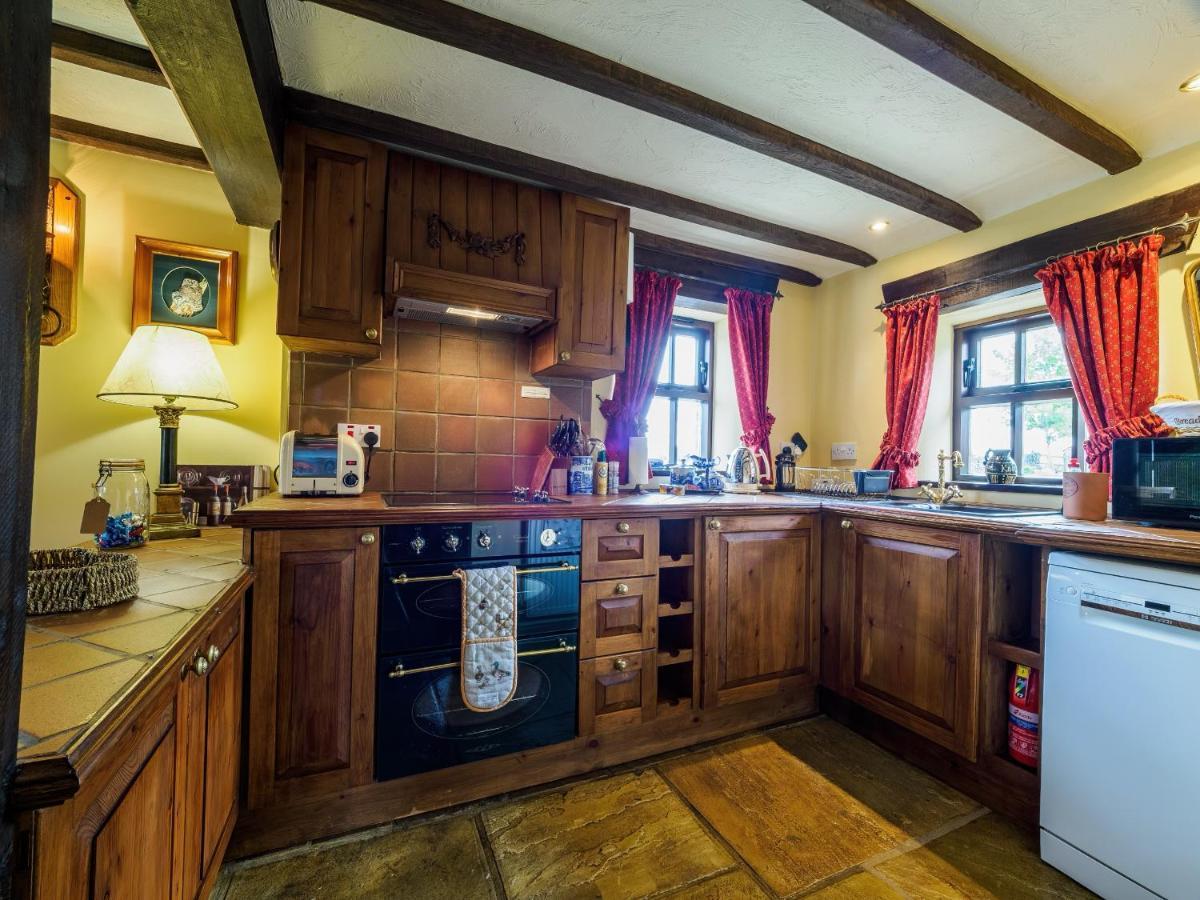 Sweet Knoll Cottage Бакстон Экстерьер фото